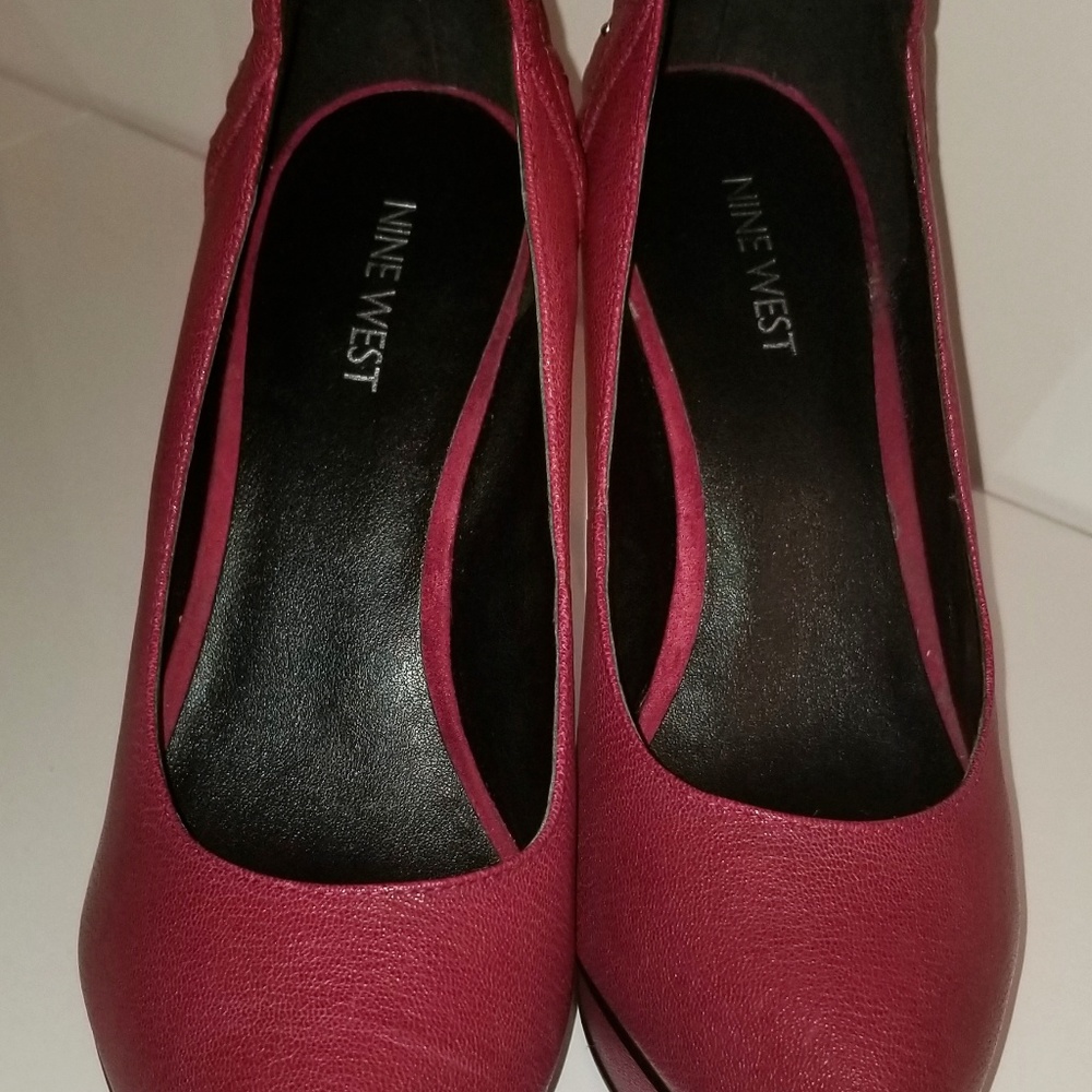 Nine West Bachelor Pointed Toe Pumps